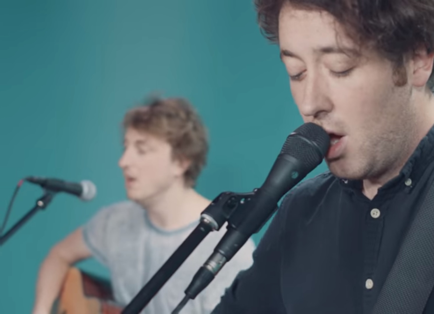 Watch Wombats Perform Acoustic Lemon to a Knife Fight pic