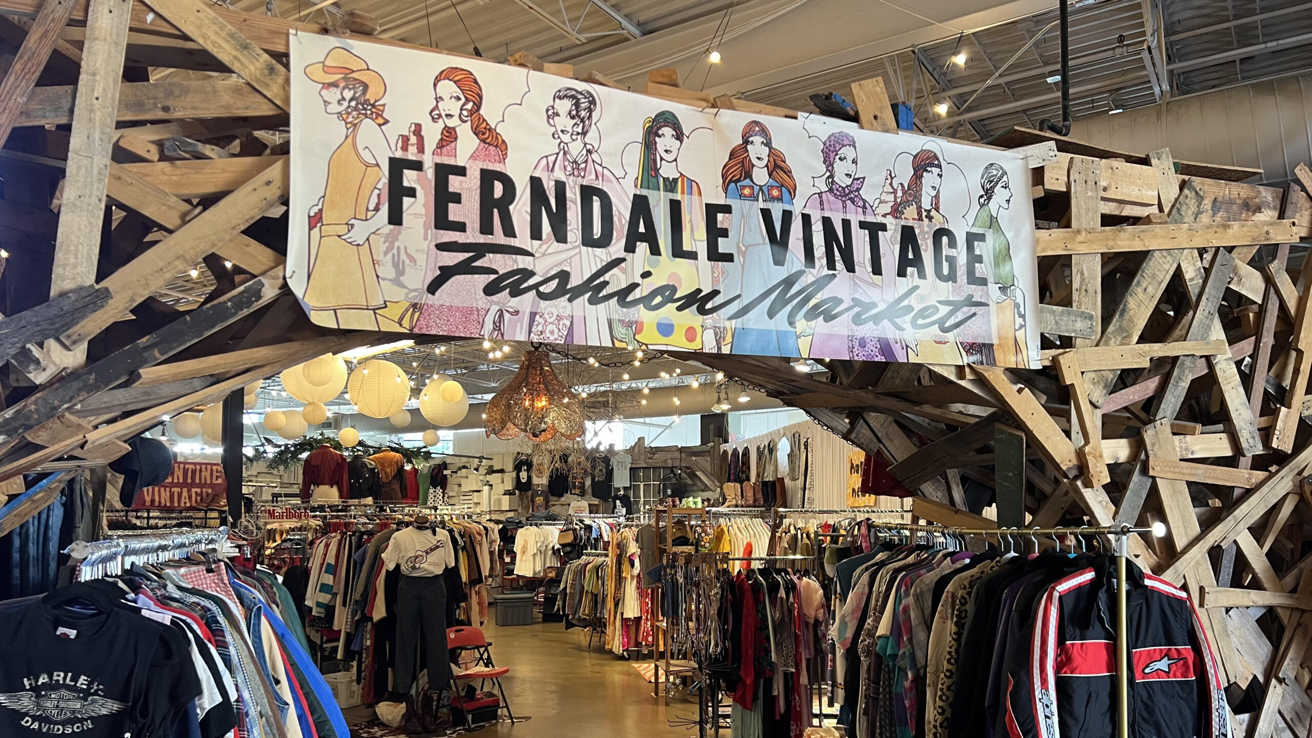 A photo of the Ferndale Vintage Fashion Market.